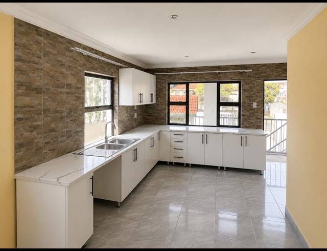 3 BEDROOM PROPERTY TO RENT IN LINMEYER